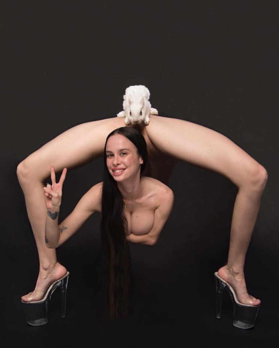 Вирген Мария актриса голая