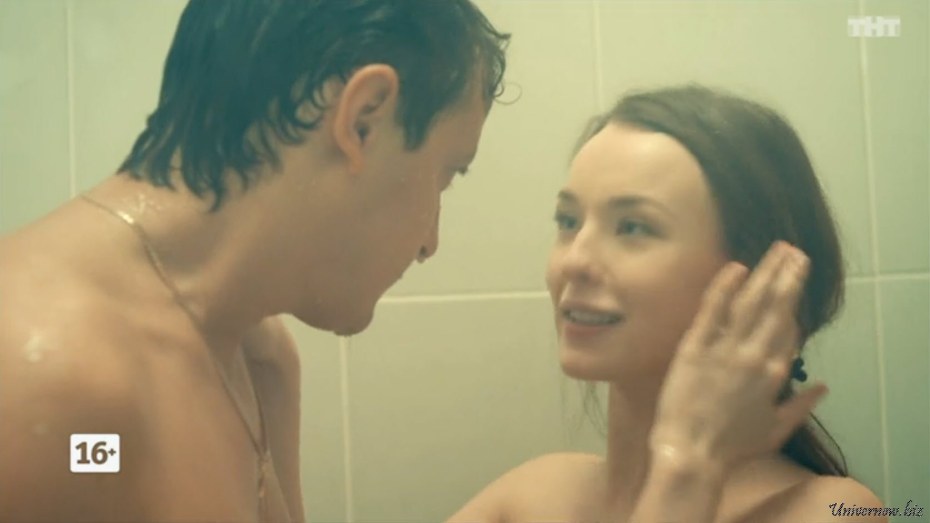 Голая Яна Семакина из сериала универ