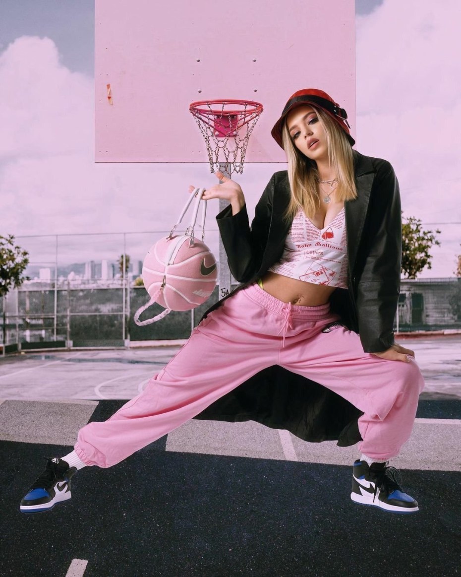 Валч карнавал и Юля гаврилина