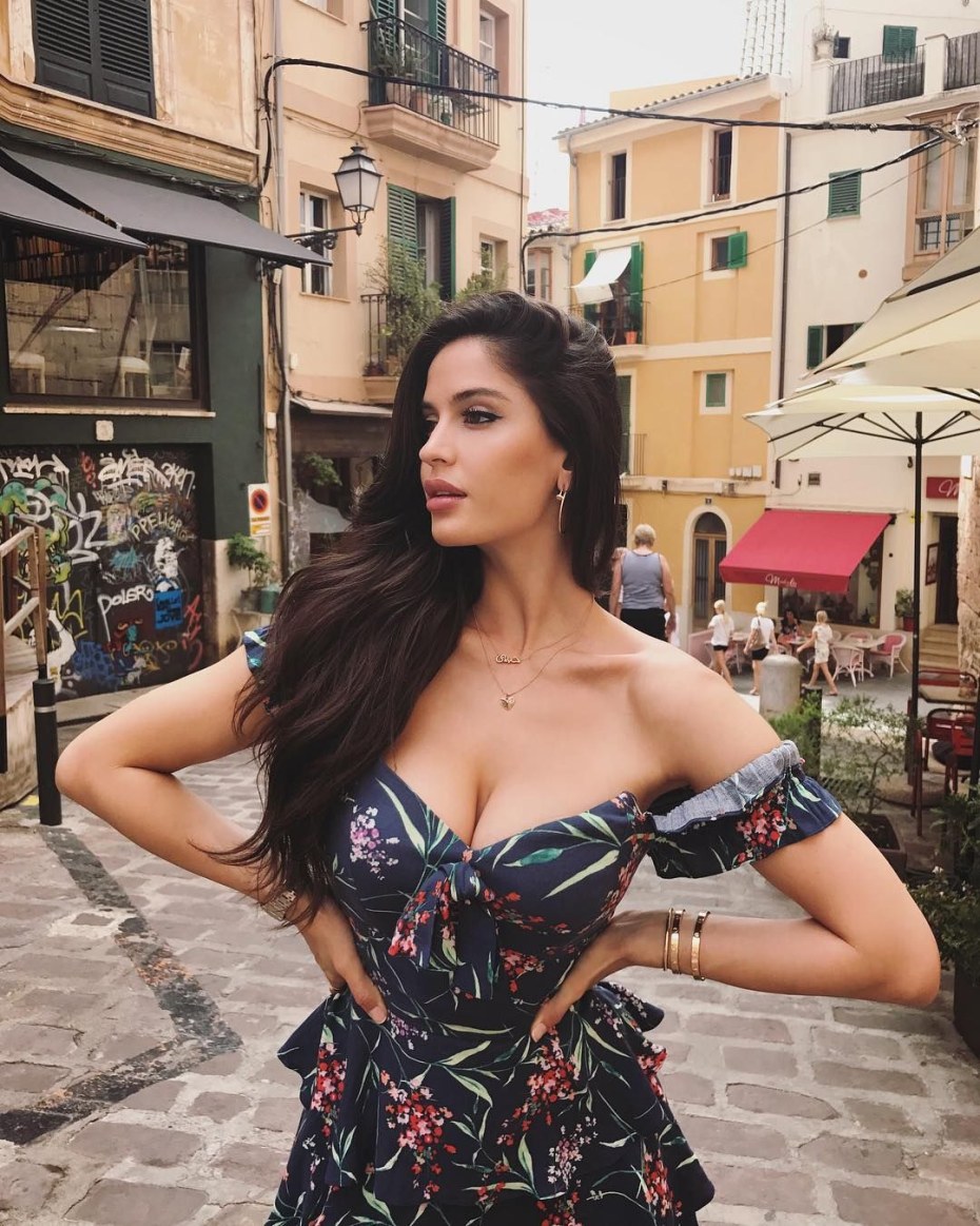 Наталия Барулич feet