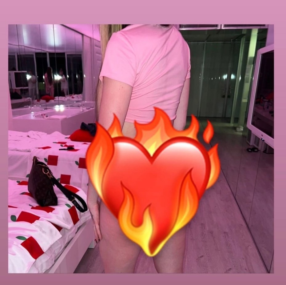 Голая,порно,звезда,Элис,Джонсон