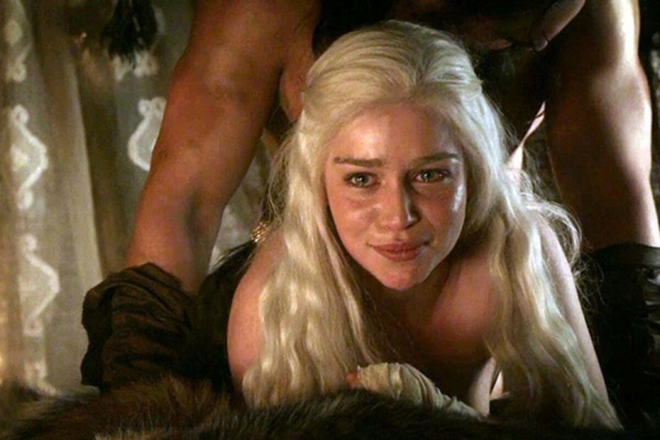 Эмилия Кларк и Кхал Дрого