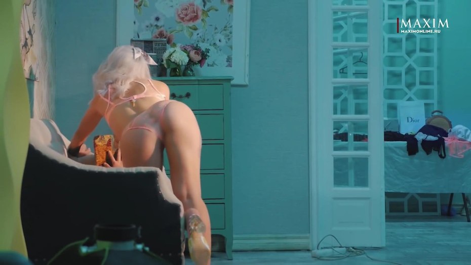 Анастасия Ивлеева лесби