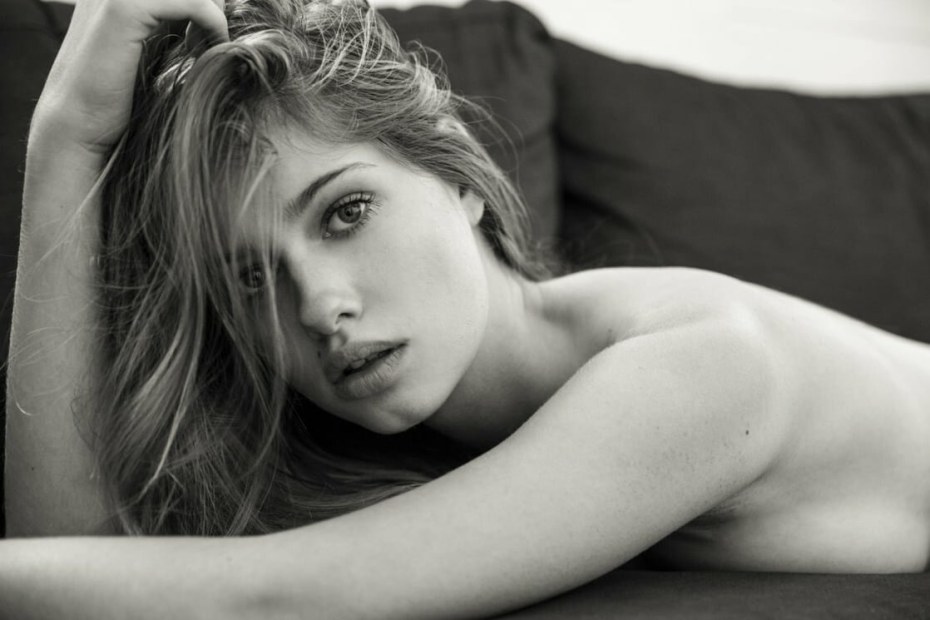 Габриэль Хоф голая