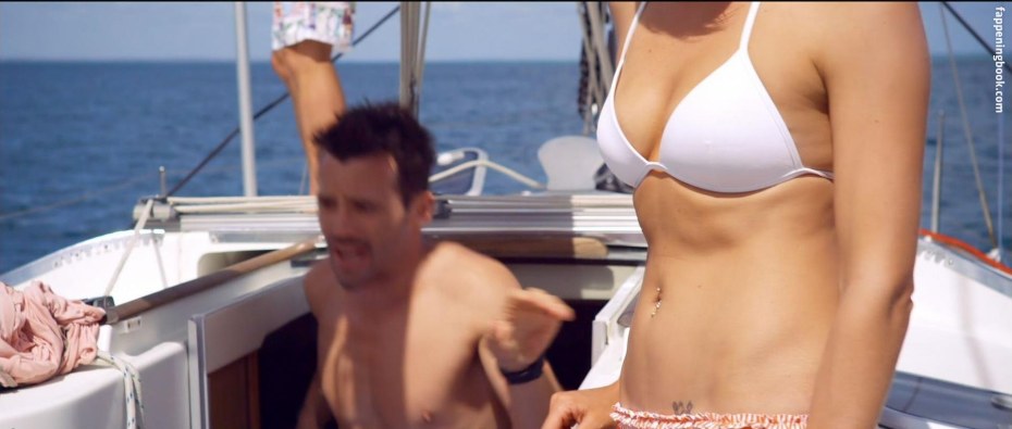 Зои Дешанель порнофильмы