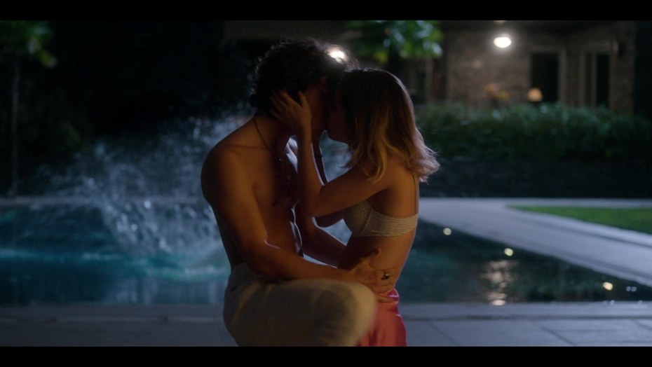 Стефани Леонидас голая