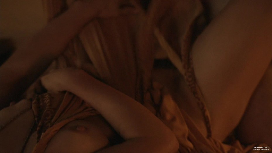 Спартак война проклятых Дженна сиськи