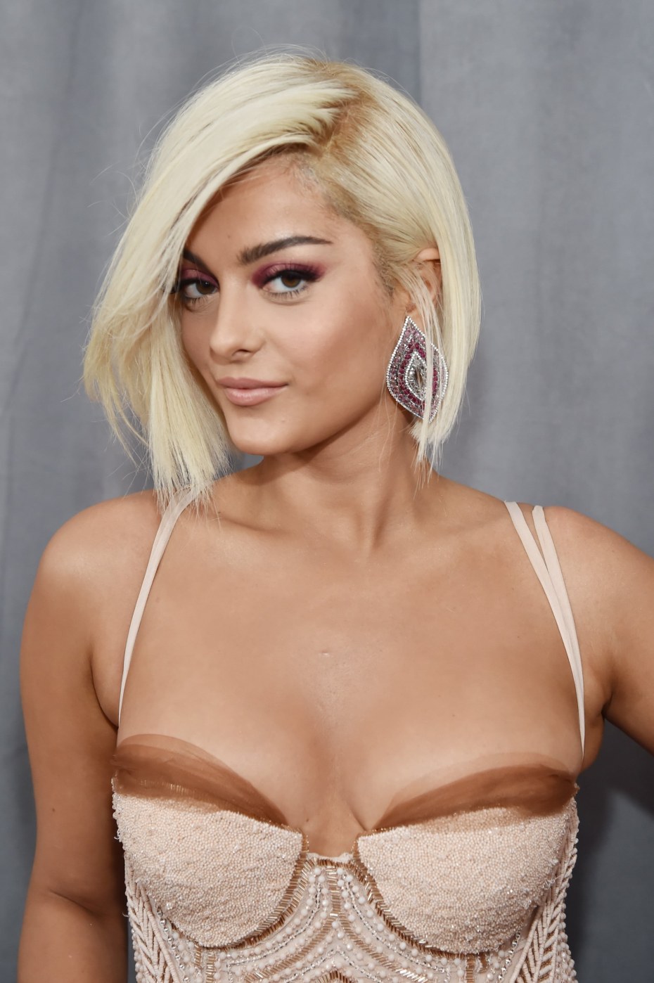 Bebe Rexha jerk off