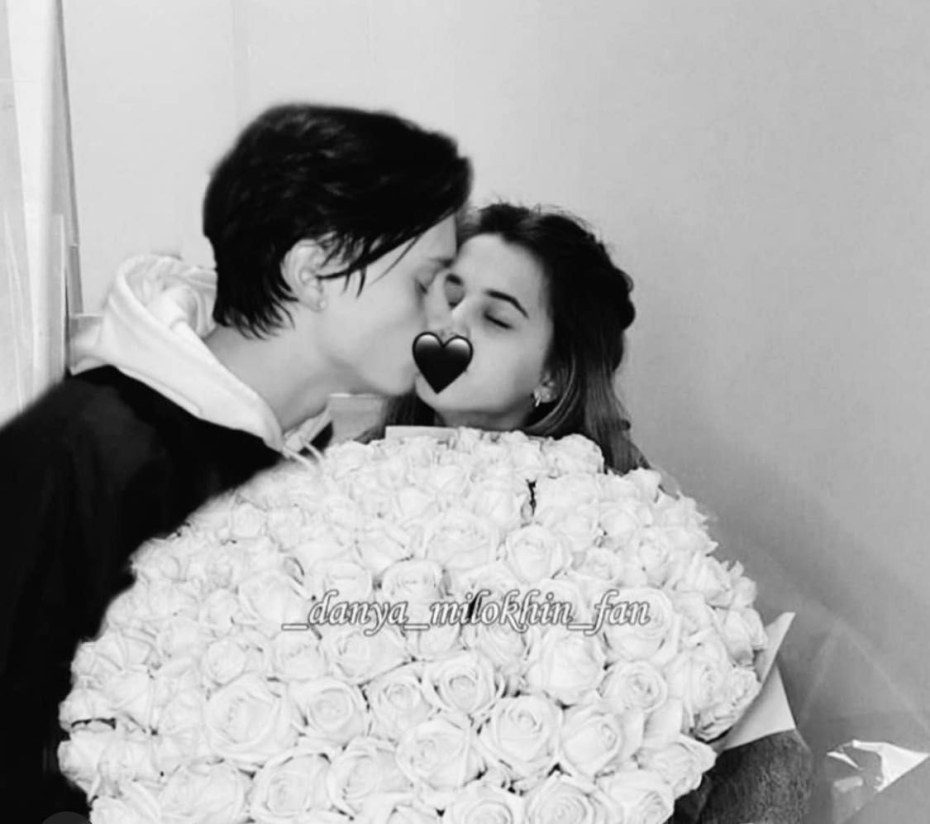 Юля гаврилина и Саша Стоун