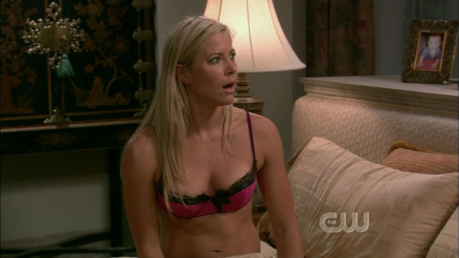 Скайлайн Британи Дэниел