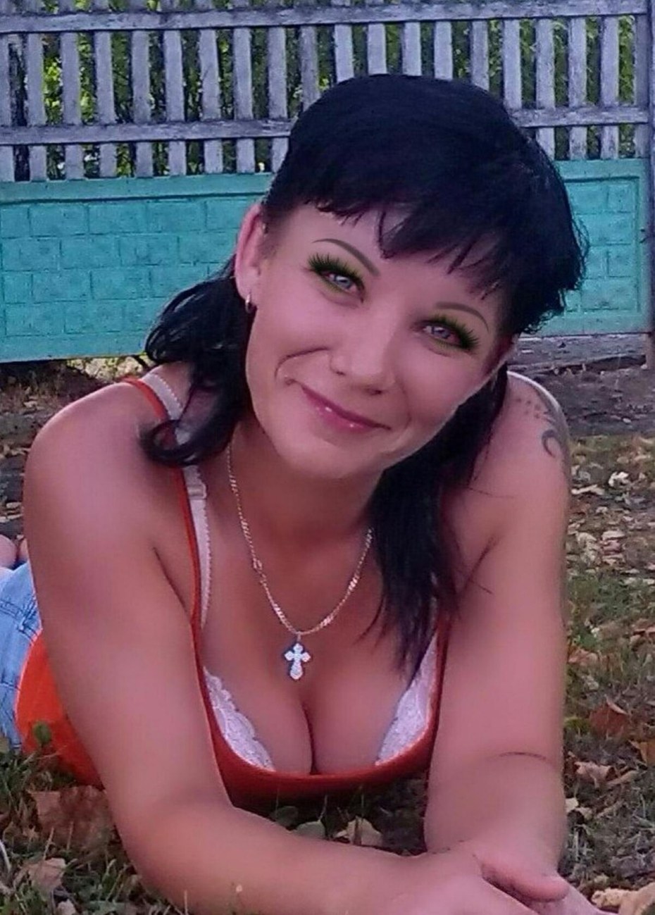 Взрослые женщины из социальных сетей